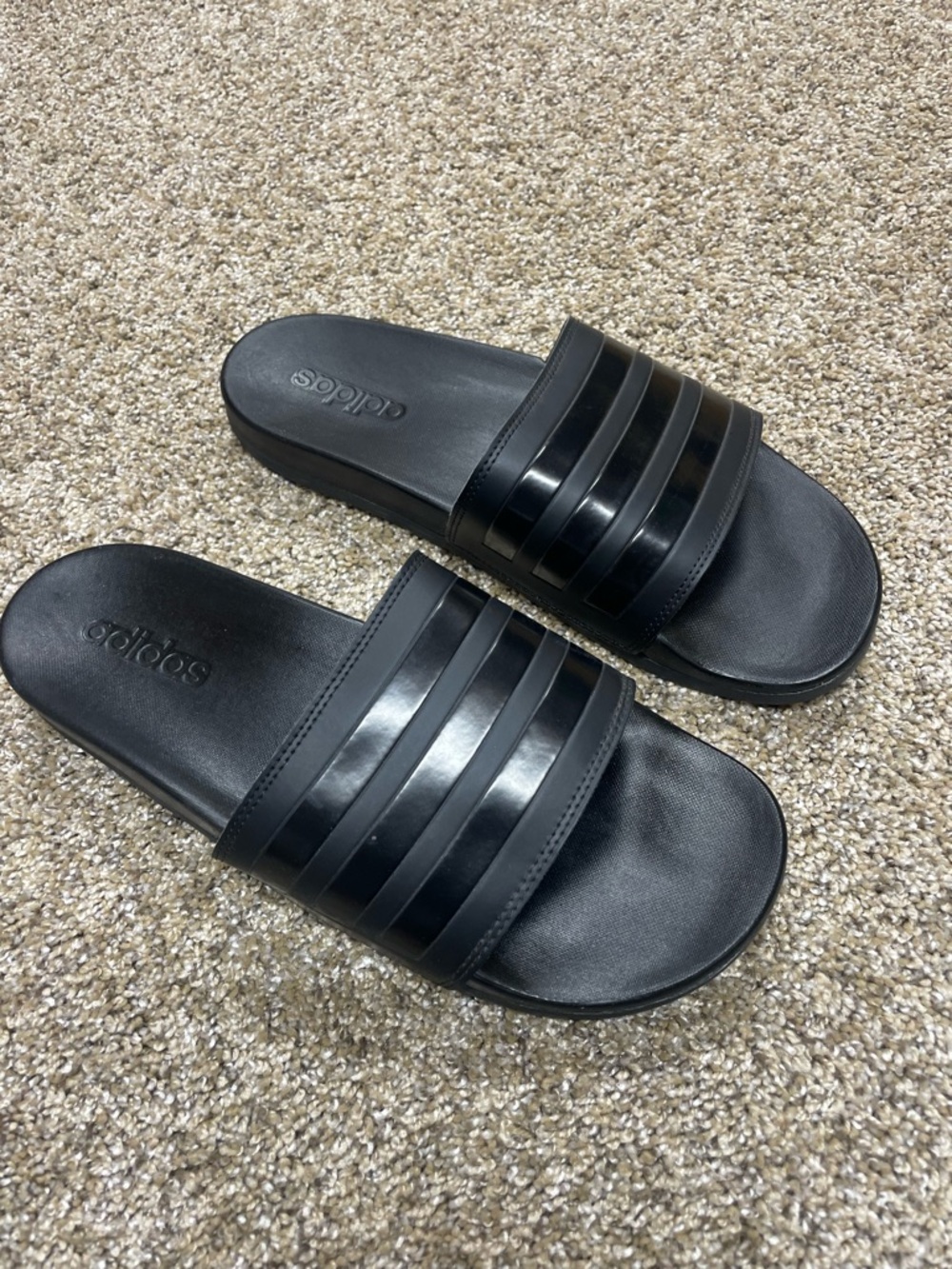 Adidas slides NWOT